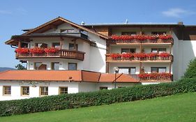 Hotel Pension Zur Linde Lohberg